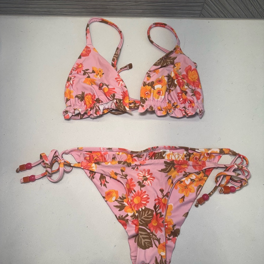 Aerie Pink Floral Bikini M/top S/bottom